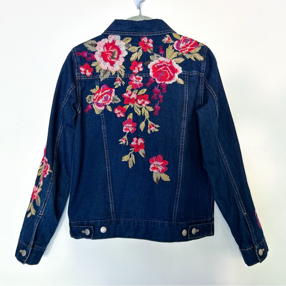 Johnny Was Desi Rose Floral Embroidered Blue Denim Button Jacket - Picture 3 of 7